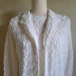 Montgomery Ward | 70s Vintage White Knit Top & Cardigan Set